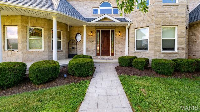 107 Morgan Lake Road, De Soto, MO 63020