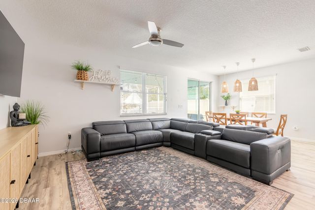 1215 Cap Diville Avenue, Port Orange, FL 32129