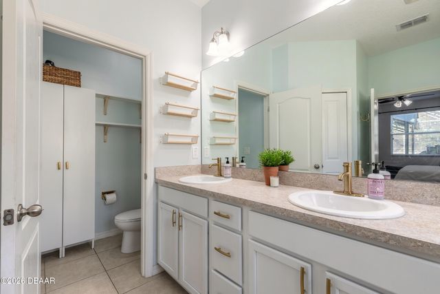 1215 Cap Diville Avenue, Port Orange, FL 32129