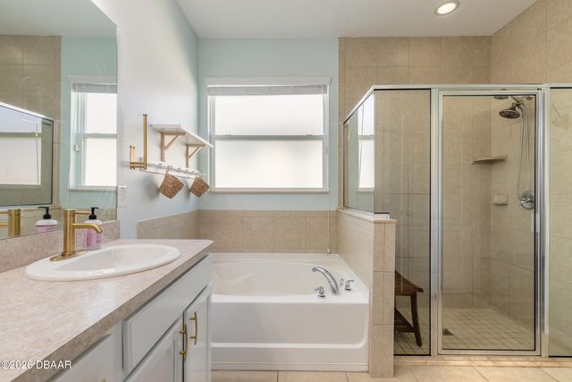 1215 Cap Diville Avenue, Port Orange, FL 32129