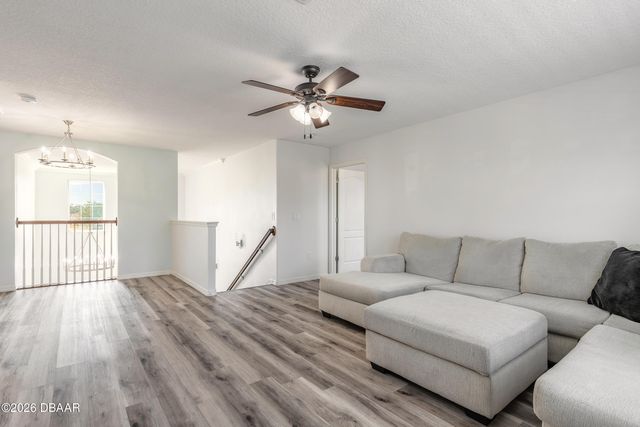 1215 Cap Diville Avenue, Port Orange, FL 32129