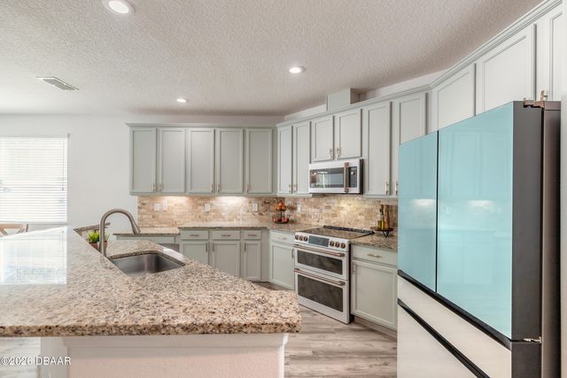 1215 Cap Diville Avenue, Port Orange, FL 32129