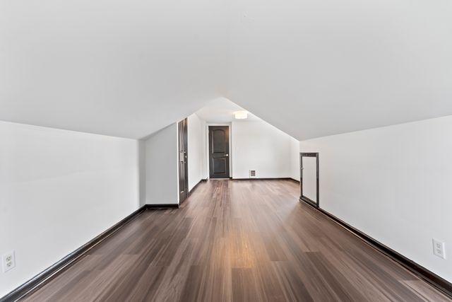 84 S Weston Avenue, Elgin, IL 60123