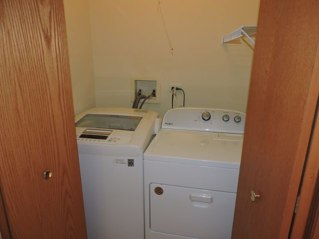 5640 Cambridge Way, Hanover Park, IL 60133