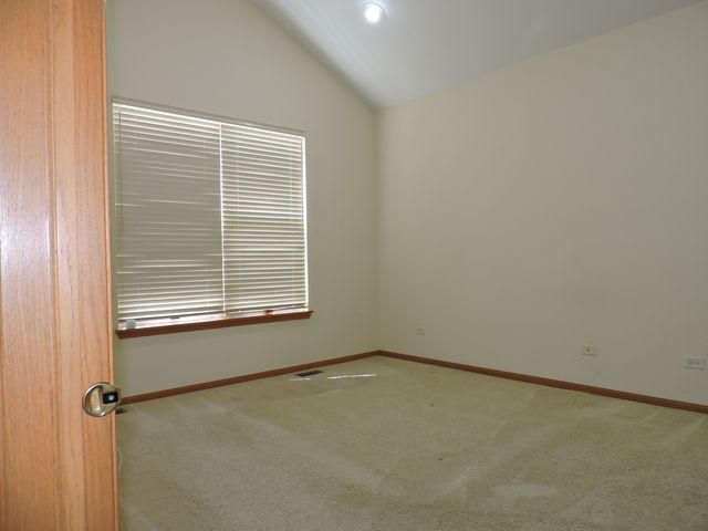 5640 Cambridge Way, Hanover Park, IL 60133