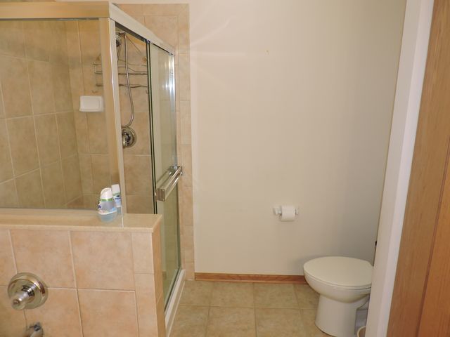 5640 Cambridge Way, Hanover Park, IL 60133
