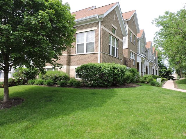 5640 Cambridge Way, Hanover Park, IL 60133
