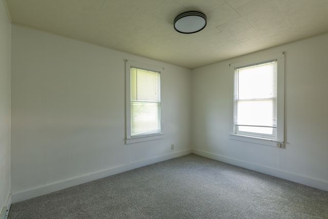 1150 48th Street, Moline, IL 61265