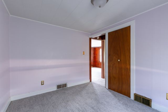 1150 48th Street, Moline, IL 61265
