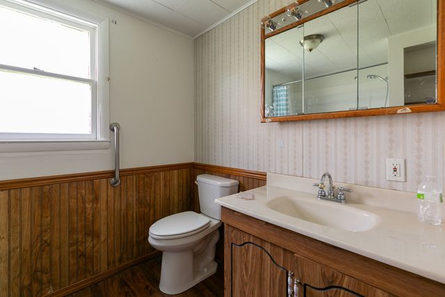 1150 48th Street, Moline, IL 61265