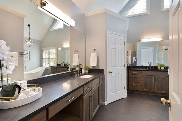 1175 Jennifer Oaks Drive, Alpharetta, GA 30004