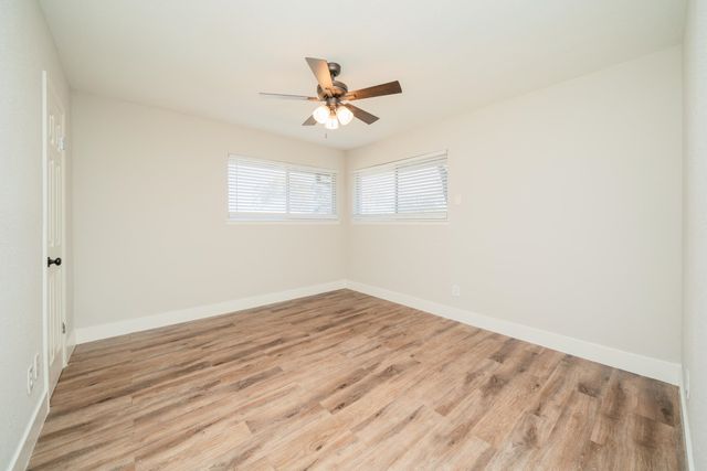 112 E Fairlane St, Longview, TX 75604