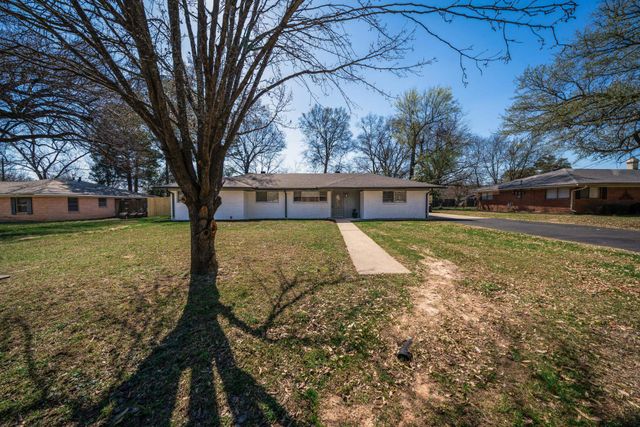 112 E Fairlane St, Longview, TX 75604