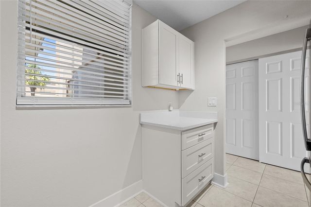 7425 BAY ISLAND DRIVE S 104, South Pasadena, FL 33707