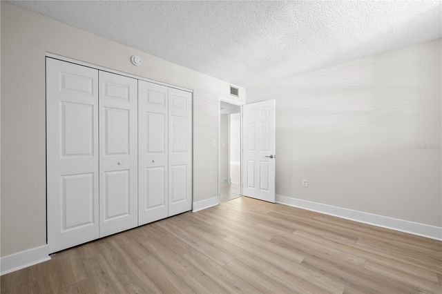 7425 BAY ISLAND DRIVE S 104, South Pasadena, FL 33707