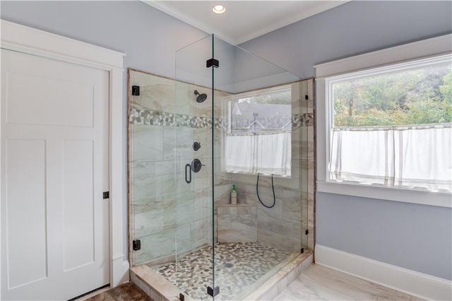 624 Skyland Drive, Hoschton, GA 30548