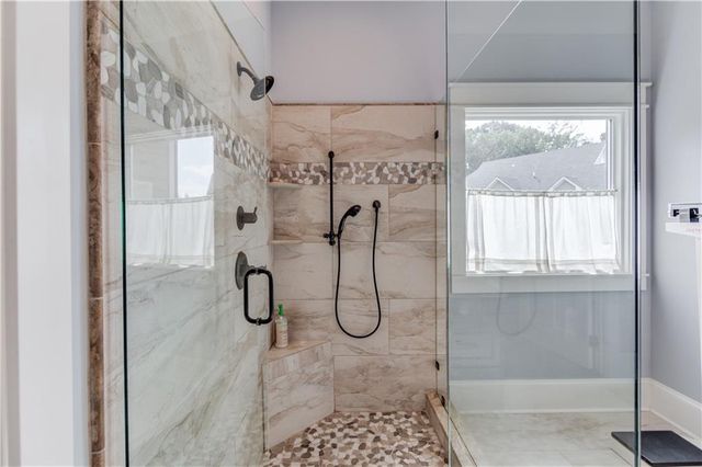 624 Skyland Drive, Hoschton, GA 30548