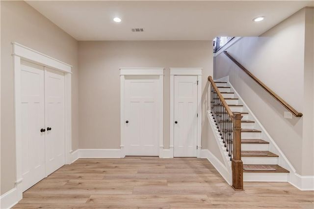 624 Skyland Drive, Hoschton, GA 30548