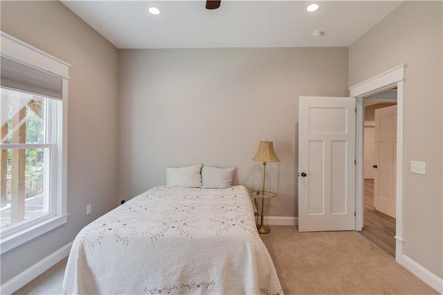 624 Skyland Drive, Hoschton, GA 30548