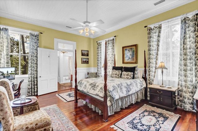 710 S Main Street, Summerville, SC 29483