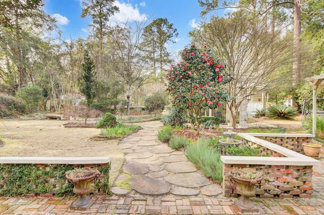 710 S Main Street, Summerville, SC 29483