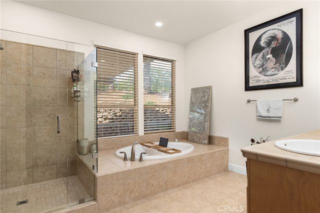 3560 Shadowtree, Chico, CA 95928