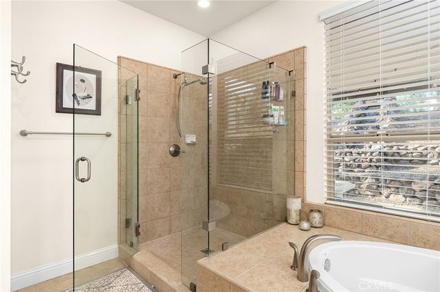 3560 Shadowtree, Chico, CA 95928