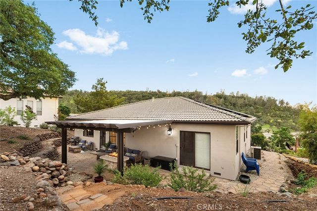 3560 Shadowtree, Chico, CA 95928