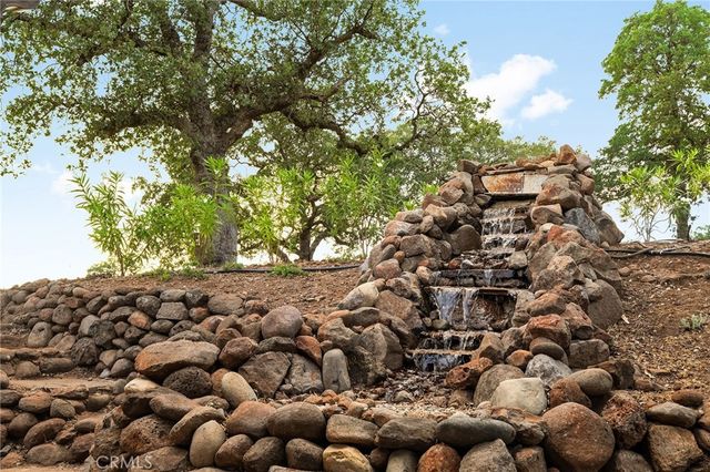 3560 Shadowtree, Chico, CA 95928