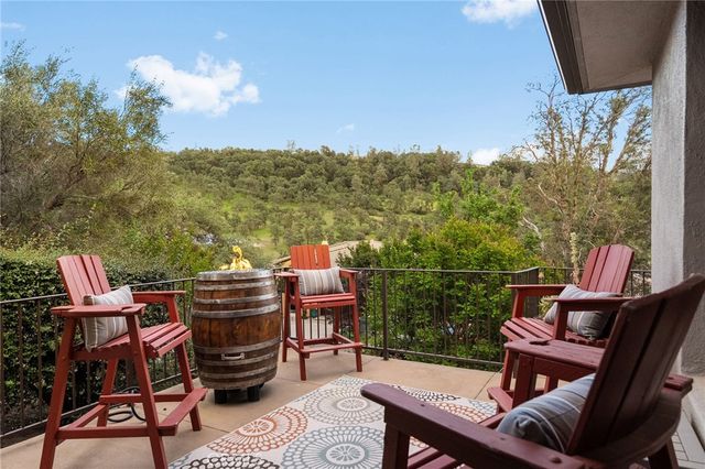 3560 Shadowtree, Chico, CA 95928