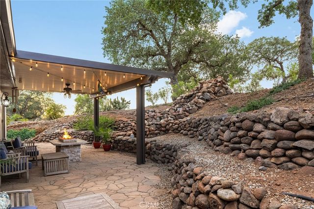 3560 Shadowtree, Chico, CA 95928