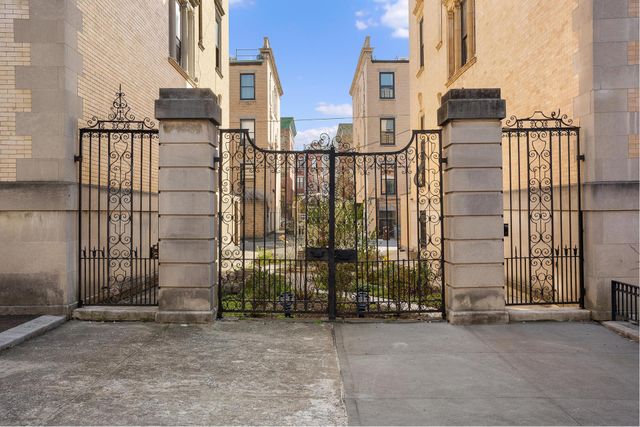 218 W 139TH Street, New York City, NY 10030