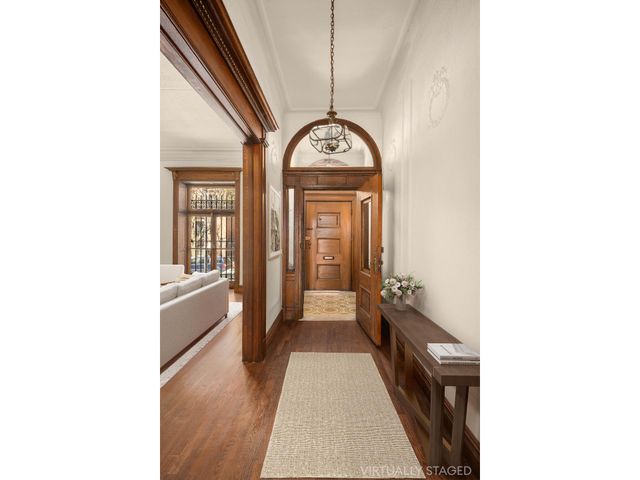 218 W 139TH Street, New York City, NY 10030