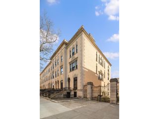 218 W 139TH Street, New York City, NY 10030
