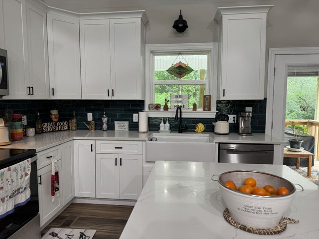 662 Ketner Mill Rd, Whitwell, TN 37397