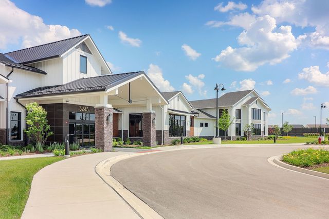 3279 Oak Creek Lane, Aurora, IL 60503