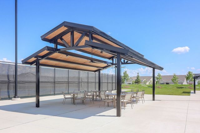 3279 Oak Creek Lane, Aurora, IL 60503