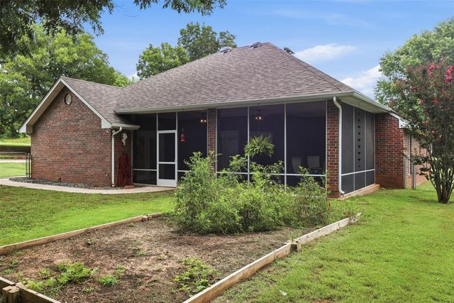 15597 Us Highway 77, Wayne, OK 73095