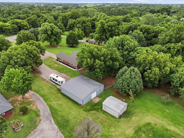 15597 Us Highway 77, Wayne, OK 73095