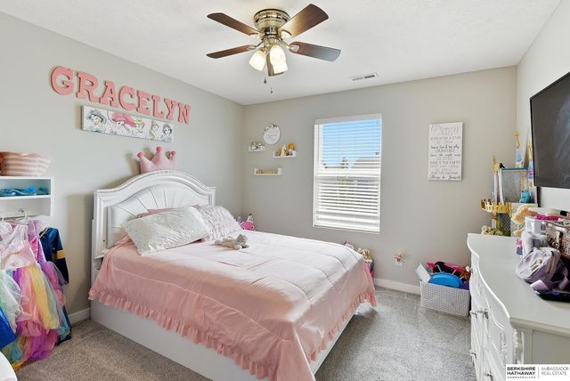 19821 Briar Street, Gretna, NE 68028