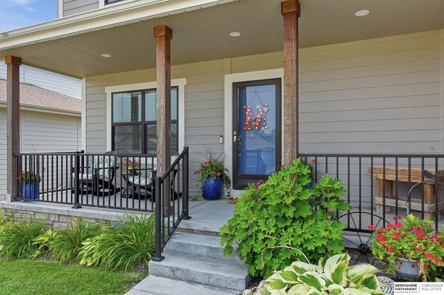 19821 Briar Street, Gretna, NE 68028