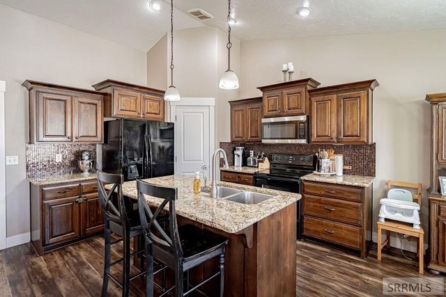 3780 Brighton Drive, Idaho Falls, ID 83401