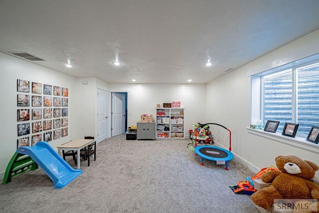 3780 Brighton Drive, Idaho Falls, ID 83401