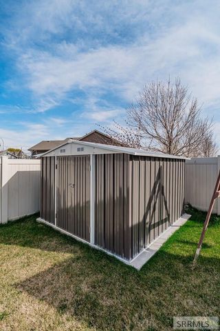 3780 Brighton Drive, Idaho Falls, ID 83401