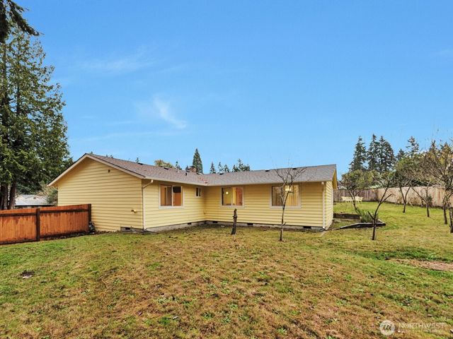 30621 8th Place S, Federal Way, WA 98003