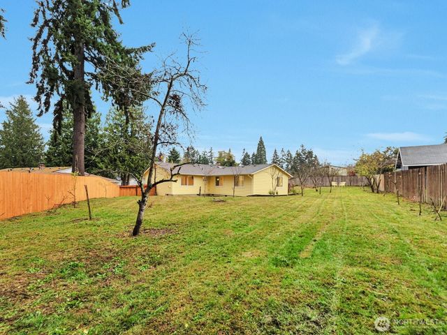 30621 8th Place S, Federal Way, WA 98003