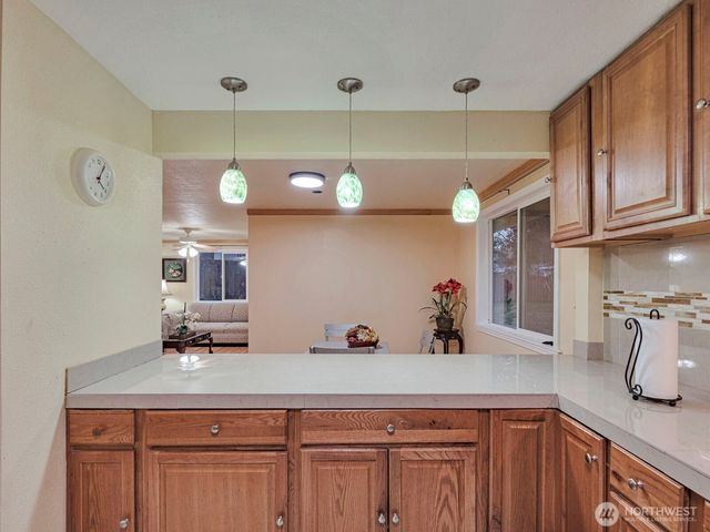 30621 8th Place S, Federal Way, WA 98003