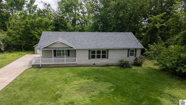 485 Lakeshore Dr, Mayfield, KY 42066
