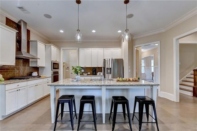 101 Spur Lane, Alpharetta, GA 30009
