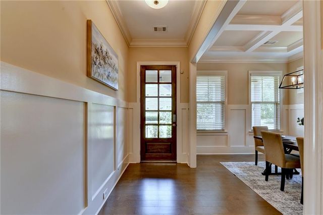 101 Spur Lane, Alpharetta, GA 30009